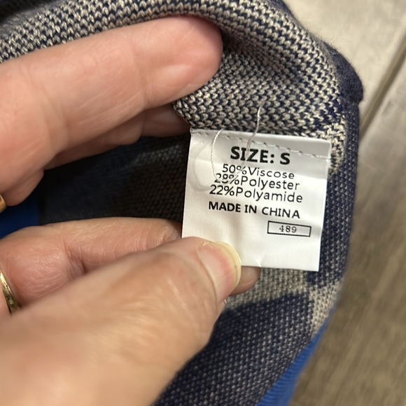 NWOT Emerald xo Ivy Oversized Cardigan S - Picture 8 of 8